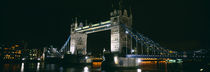 Bridge lit up at night, Tower Bridge, London, England von Panoramic Images