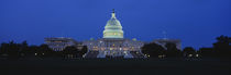 Government building lit up at dusk, Capitol Building, Washington DC, USA von Panoramic Images