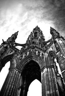 Scott Monument  by Amos Edana