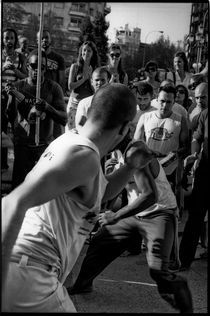 Capoeira (IV). Madrid, 2011. von Maria Luros