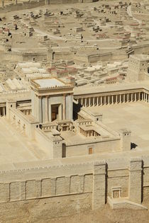 The Model of the Second Temple in Jerusalem von Hanan Isachar
