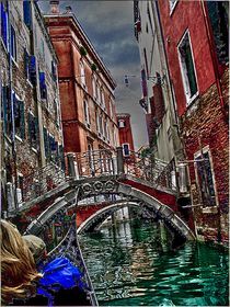 Chanel in Venice von Maks Erlikh