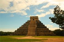 Kukulcán Pyramide im faszinierenden Land der Mayas by Mellieha Zacharias
