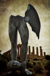 Winged legs at Temple of Juno in Agrigento von RicardMN Photography