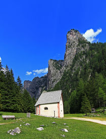 Kapelle im Tal by Wolfgang Dufner