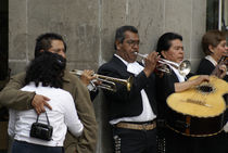 MEXICO CITY MARIACHIS von John Mitchell