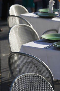 Outdoor Cafe Table Setting von Danita Delimont