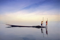 (Myanmar) Fishing boat reflected on Inle Lake von Danita Delimont