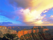 View from North Rim of clearing storm over the canyon von Danita Delimont