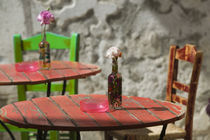 Hania: Colorful Cafe Table von Danita Delimont
