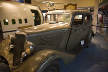 Ford V8 in which outlaws Bonnie and Clyde were shot by Danita Delimont