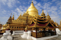 The Shwe Zigon Pagoda in Bagan by Danita Delimont