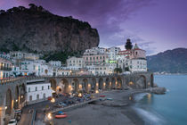 Campania (Amalfi Coast) Atrani: Evening Town View von Danita Delimont