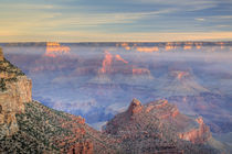 Sunrise view from the village rim trail von Danita Delimont