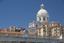 Military Museum in front of the baroque dome of National Pantheon (aka Igreja de Santa Engracia) von Danita Delimont