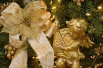 Close-up of decorations on a Christmas tree von Danita Delimont