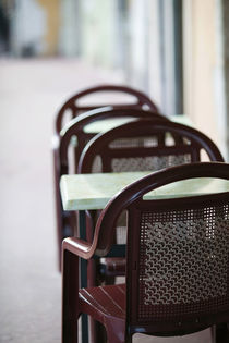 ANNECY: Cafe Table & Chairs along Canal de Thiou Old Town / Daytime by Danita Delimont