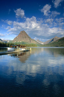 Tour Boat Docked at Two Medicine Lake in Glacier National Park Montana von Danita Delimont