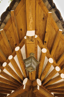 Roof of Hanok building. by Tom Hanslien