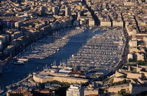 Aerial view of Marseille's Vieux-Port von Sami Sarkis Photography
