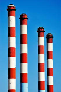 Thermal powerplant chimneys von Sami Sarkis Photography