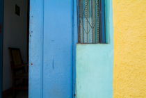 Colourful doorstep in Trinidad von Sami Sarkis Photography