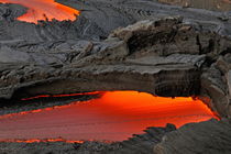 River of molten lava flowing to the sea by Sami Sarkis Photography