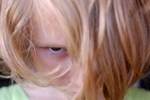 Angry Little Girl von Sami Sarkis Photography