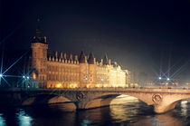 La Conciergerie and the Pont Neuf bridge over the Seine river by Sami Sarkis Photography