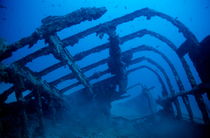 The l'Espignole shipwreck by Sami Sarkis Photography