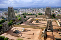 Meenakshi Amman Temple and cityscape of Madurai von Sami Sarkis Photography