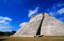 Pyramid of the Magician von Sami Sarkis Photography