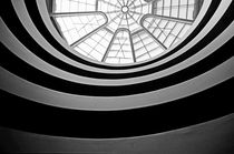 Spiral staircase and ceiling inside The Guggenheim von Sami Sarkis Photography