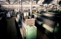 Interior of a textile factory von Sami Sarkis Photography