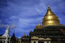 Gilded stupa of the Shwezigon Pagoda by Sami Sarkis Photography