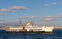 A ferry from Bosphorus, Istanbul von Evren Kalinbacak