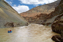 Rafting on the Zanskar River von serenityphotography