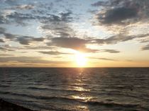 Spurn Point Sunset von Sarah Couzens