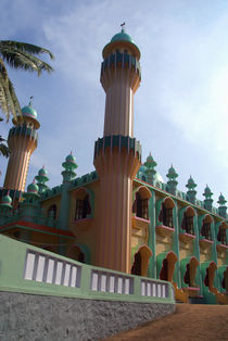 Beachside Mosque Varkala by serenityphotography