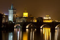 Charles Bridge at Night von Evren Kalinbacak