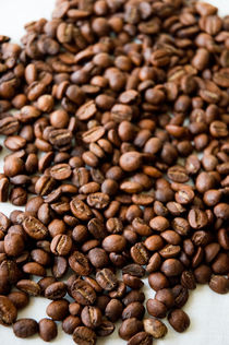 coffee grains von yulia-dubovikova