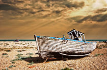 dungeness wreck in colour von meirion matthias