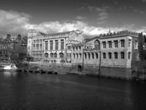 Guildhall by the river by Robert Gipson