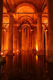 Basilica Cistern by Evren Kalinbacak