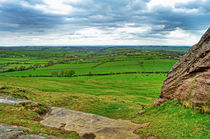 View from Almscliff Crag #6. von Colin Metcalf