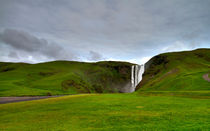 Skogafoss Waterfall - Inspired by Iceland von Víctor Bautista