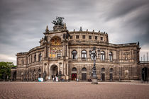 Semperoper Dresden by Stefan Kloeren