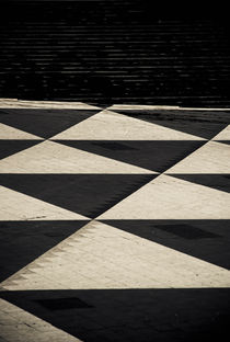 Urban triangles by Lars Hallstrom