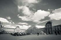 Louvre von Daniel Zrno