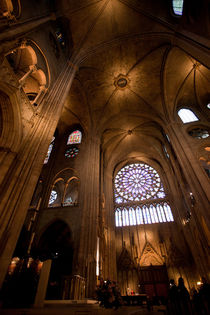 Notre Dame interior von Daniel Zrno